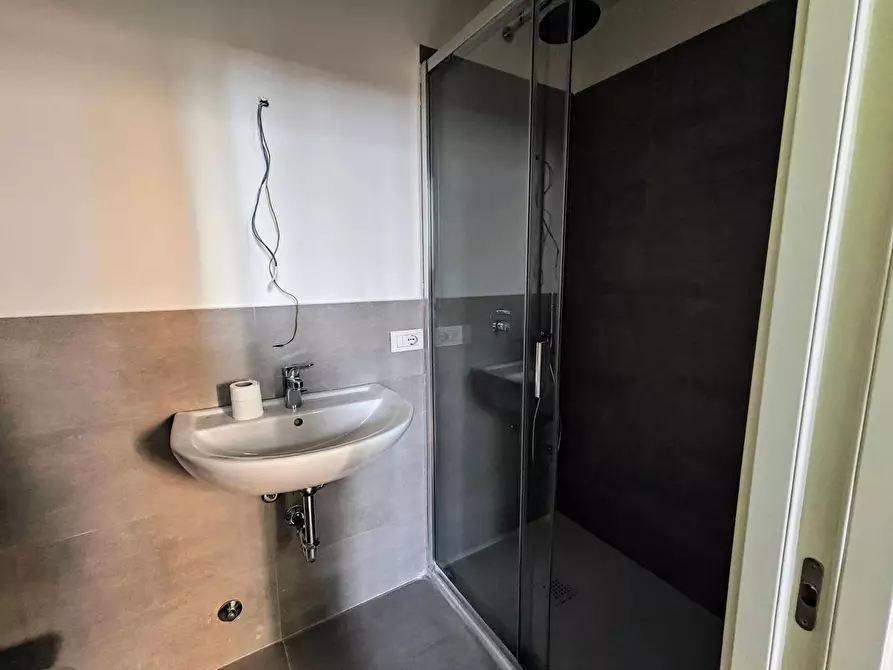 Immagine 25 di Appartamento in affitto  in Via Spartaco 10 a Milano