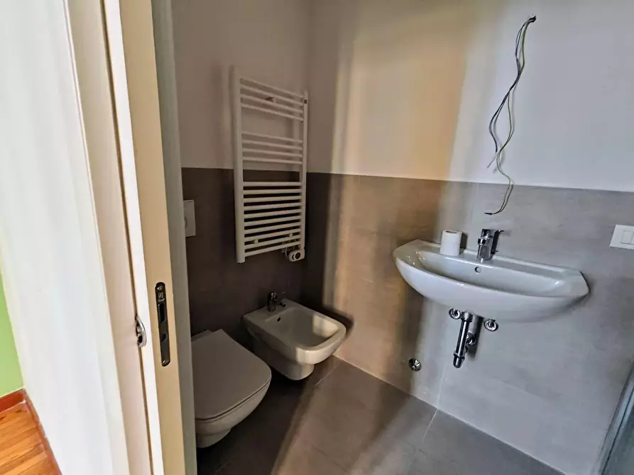 Immagine 26 di Appartamento in affitto  in Via Spartaco 10 a Milano