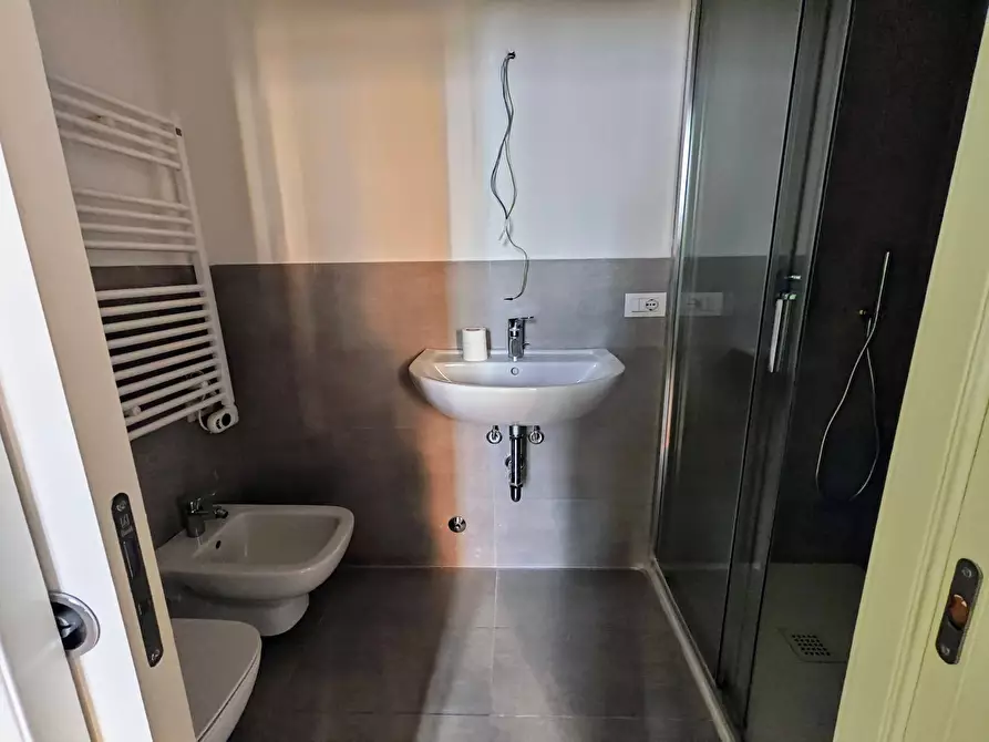 Immagine 27 di Appartamento in affitto  in Via Spartaco 10 a Milano