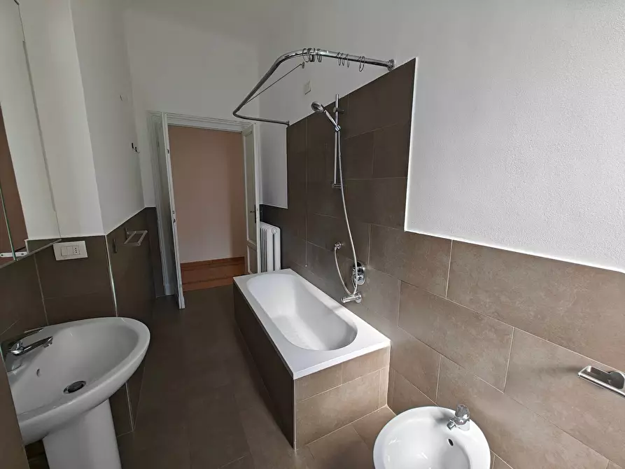 Immagine 4 di Appartamento in affitto  in Via Spartaco 38 a Milano