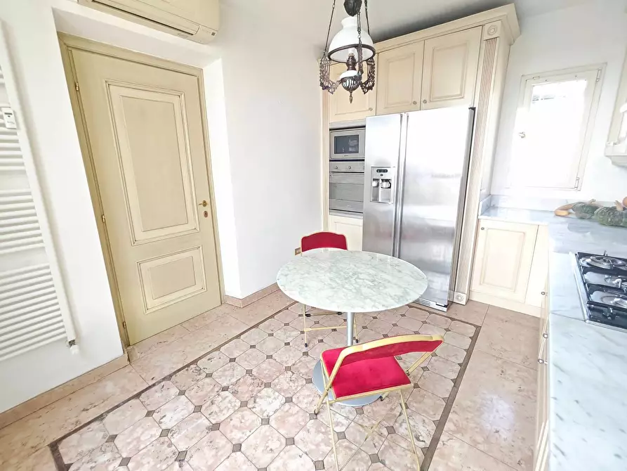 Immagine 13 di Appartamento in affitto  in piazzale Brescia 16 a Milano