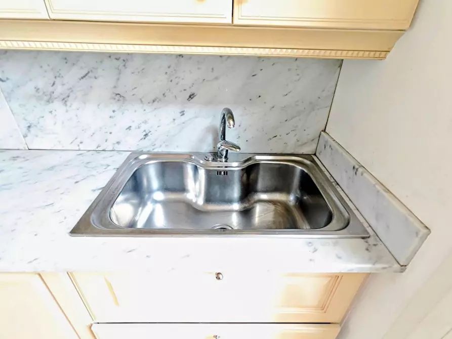 Immagine 15 di Appartamento in affitto  in piazzale Brescia 16 a Milano