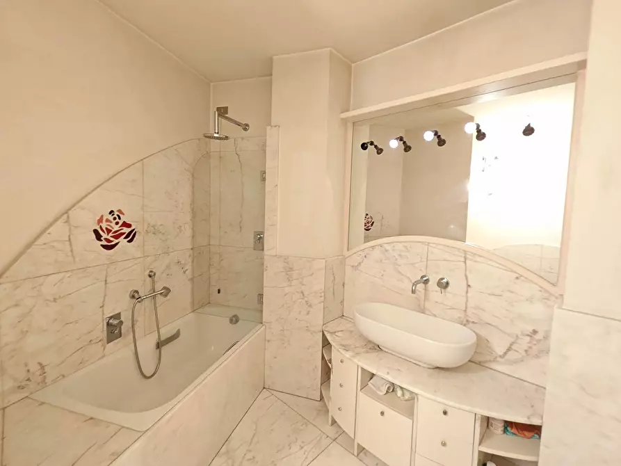 Immagine 21 di Appartamento in affitto  in piazzale Brescia 16 a Milano