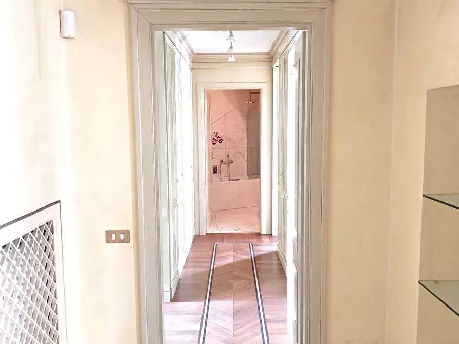 Immagine 25 di Appartamento in affitto  in piazzale Brescia 16 a Milano