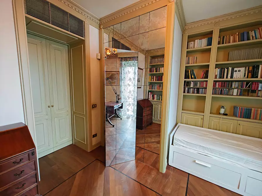 Immagine 64 di Appartamento in affitto  in piazzale Brescia 16 a Milano