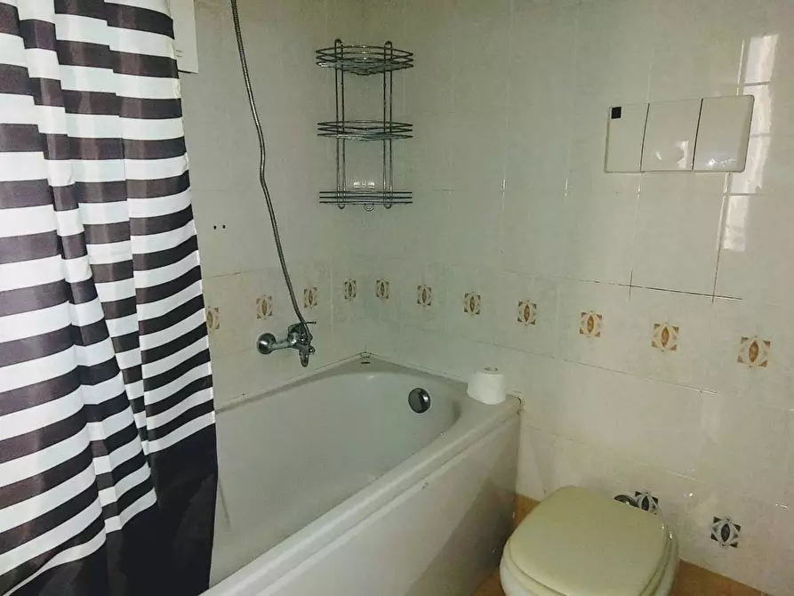 Immagine 12 di Appartamento in affitto  in Via Alserio 1 a Milano