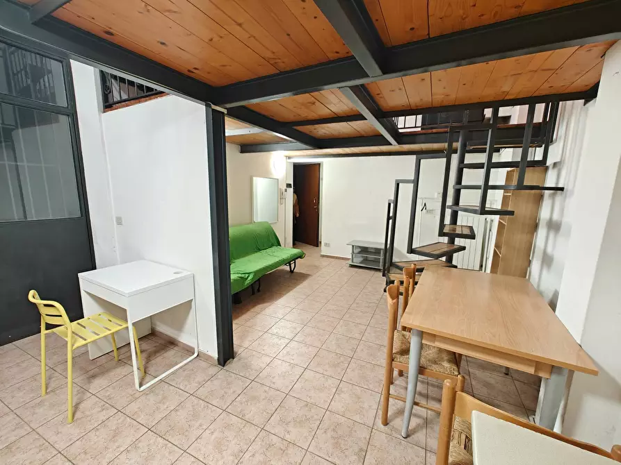 Immagine 5 di Appartamento in affitto  in Via Clusone 2 a Milano
