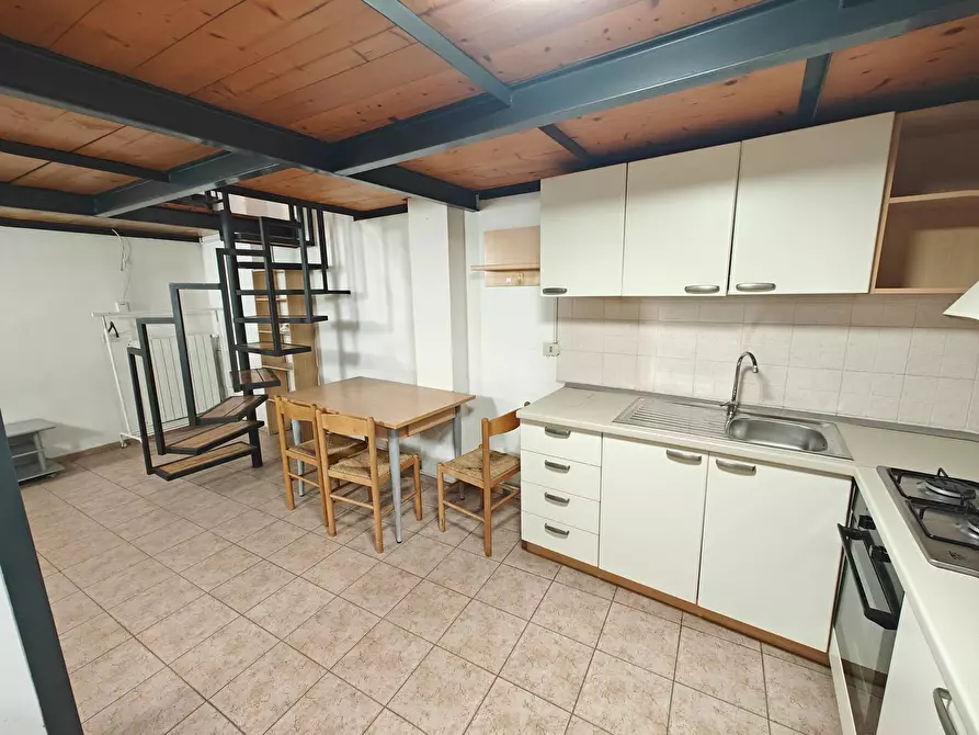 Immagine 12 di Appartamento in affitto  in Via Clusone 2 a Milano