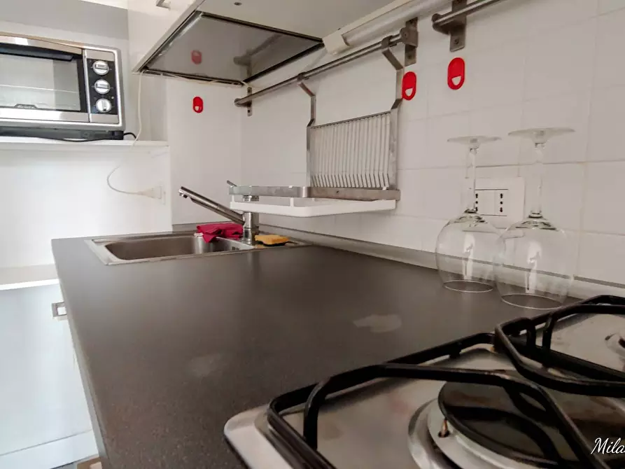 Immagine 8 di Appartamento in affitto  in Viale Coni Zugna 52 a Milano