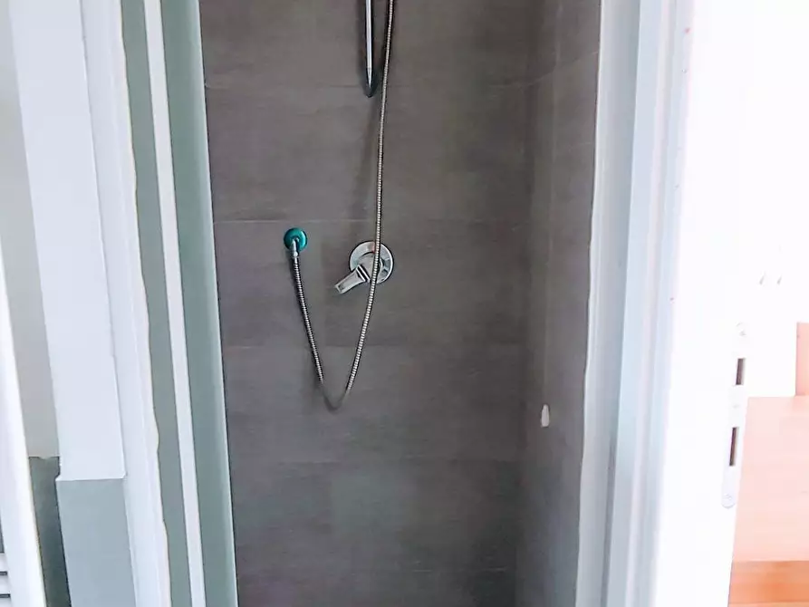 Immagine 12 di Appartamento in affitto  in Viale Coni Zugna 52 a Milano