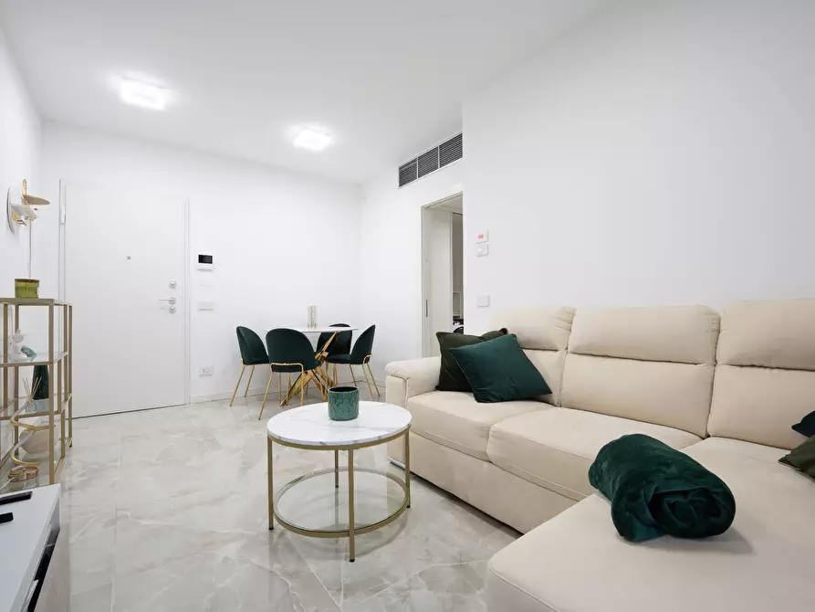 Immagine 6 di Appartamento in affitto  in Via Giampietro Lucini 4 a Milano