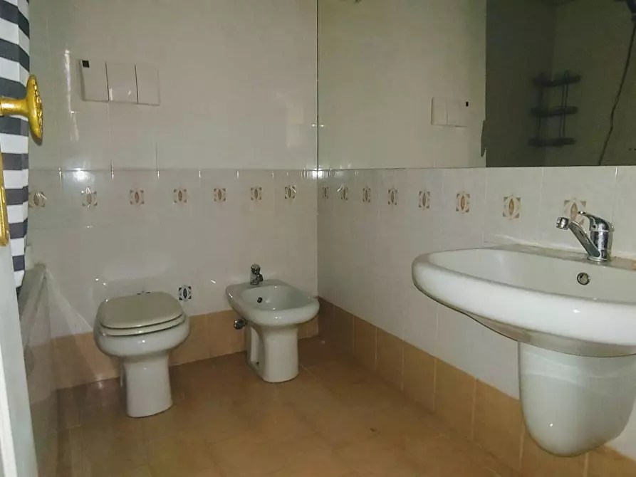 Immagine 9 di Appartamento in affitto  in Via Alserio 1 a Milano