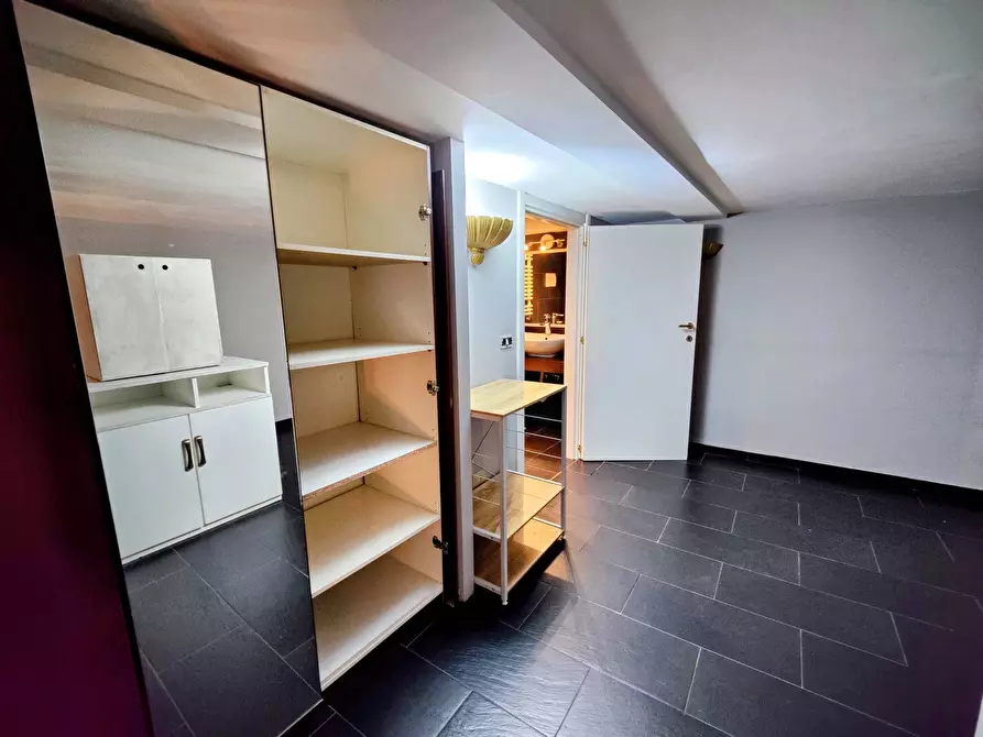 Immagine 22 di Appartamento in affitto  in Via Alserio 1 a Milano