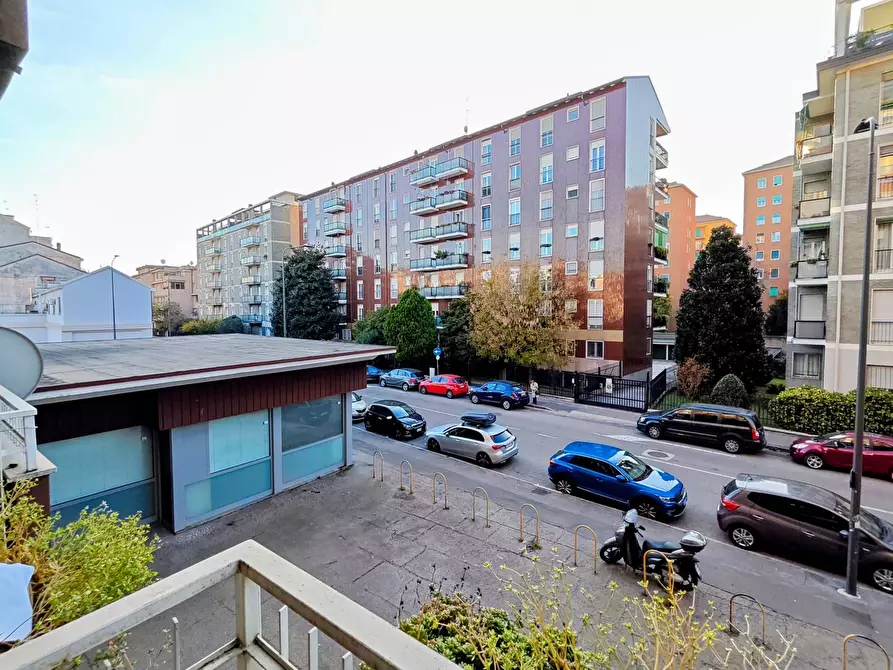 Immagine 1 di Appartamento in affitto  in Via Durazzo 5 a Milano