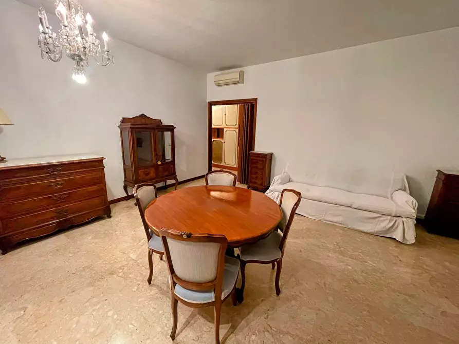 Immagine 34 di Appartamento in affitto  in Via Piero Martinetti 14 a Milano