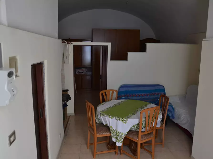 Immagine 2 di Casa indipendente in affitto  in Via Roma 22 a Canosa Di Puglia