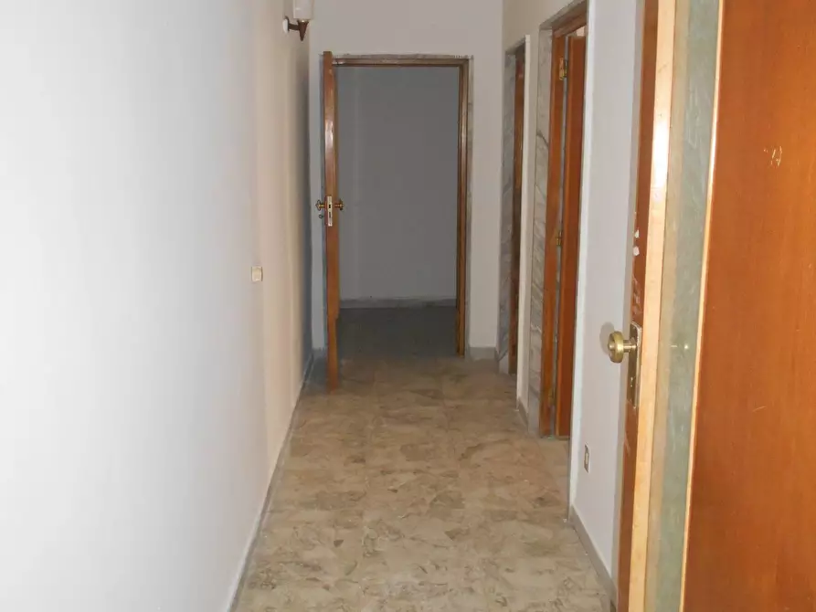 Immagine 6 di Appartamento in vendita  in Corso San Sabino 26 a Canosa Di Puglia