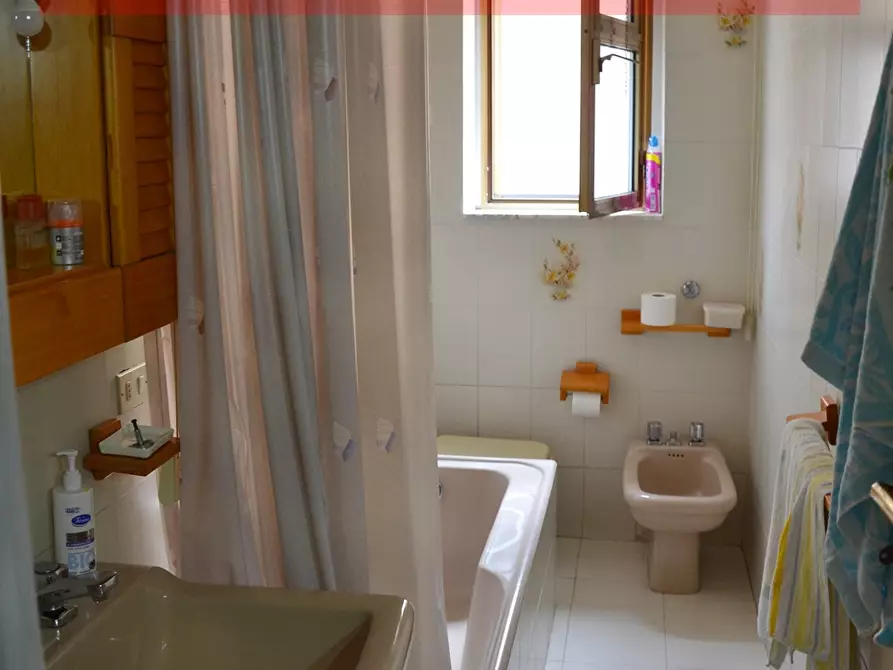 Immagine 10 di Casa semindipendente in vendita  in via Omero 54 a Canosa Di Puglia