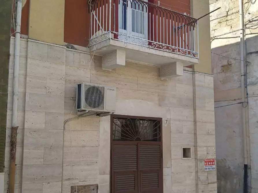 Immagine 6 di Casa indipendente in vendita  in Via Mazzini a Canosa Di Puglia