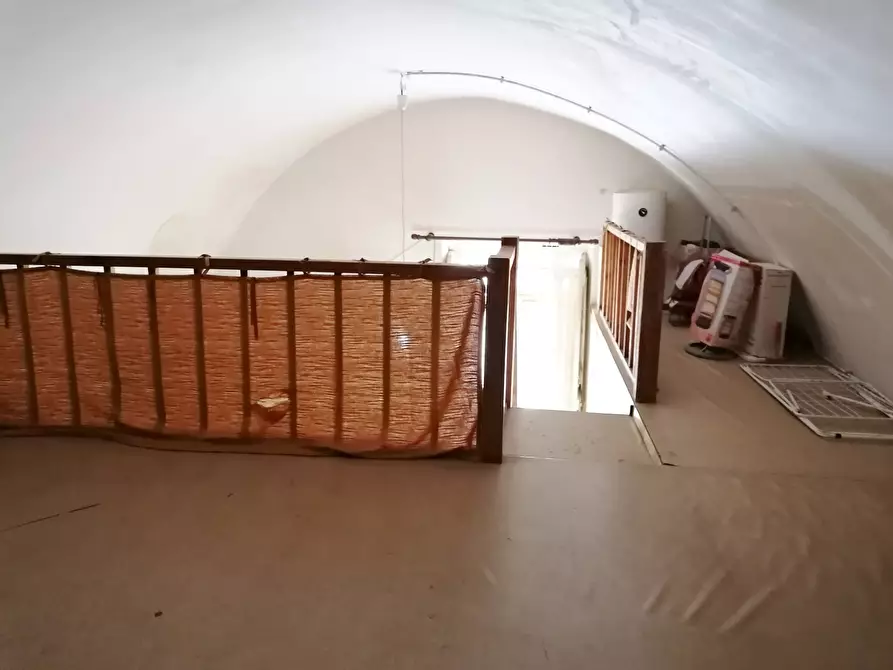 Immagine 10 di Casa indipendente in vendita  in via Terenzio Mamiani a Canosa Di Puglia