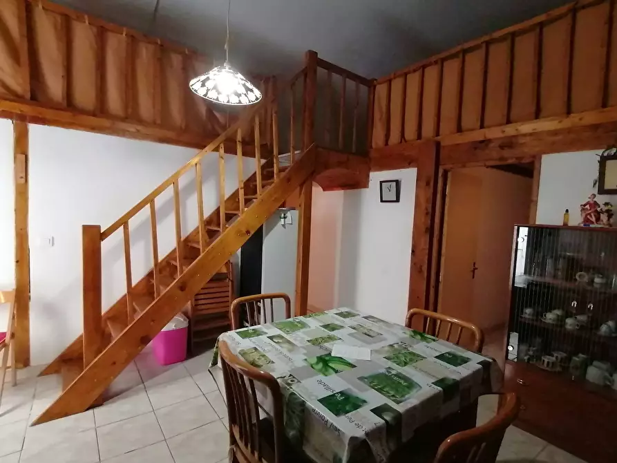 Immagine 5 di Casa indipendente in vendita  in via Terenzio Mamiani a Canosa Di Puglia