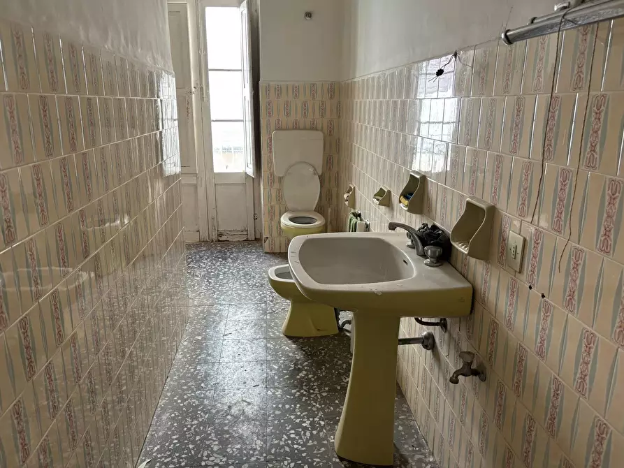 Immagine 7 di Appartamento in vendita  in Corso San Sabino 26 a Canosa Di Puglia