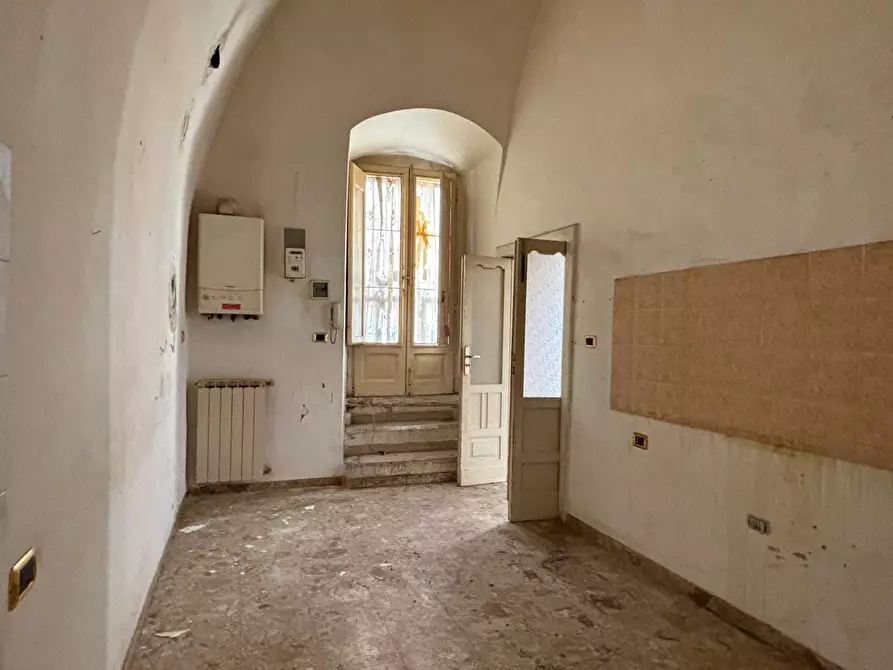 Immagine 9 di Casa indipendente in vendita  in Corso Gramsci a Canosa Di Puglia