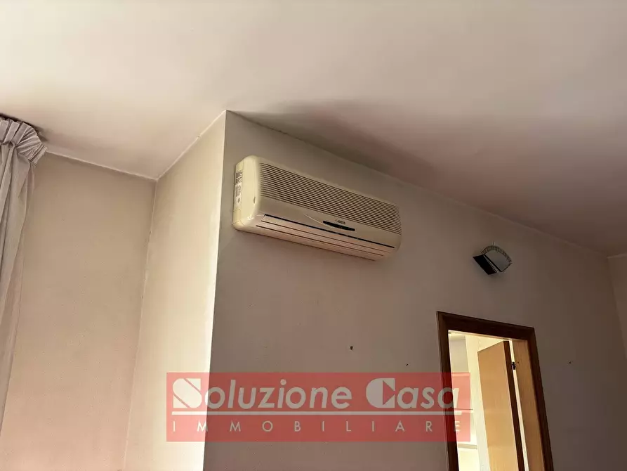 Immagine 10 di Appartamento in vendita  in via On. Matarrese a Canosa Di Puglia