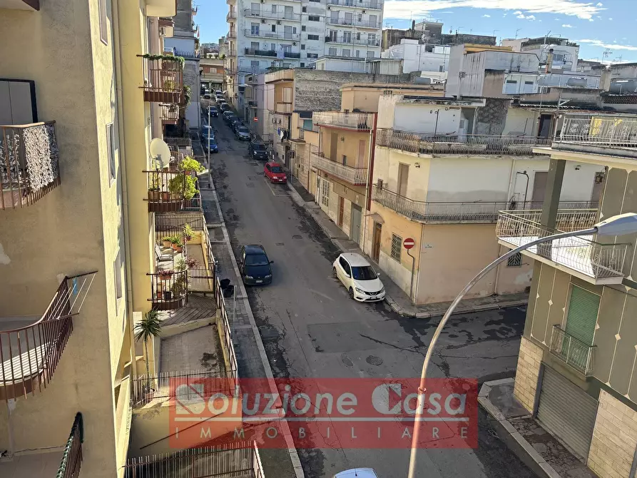 Immagine 11 di Appartamento in vendita  in via On. Matarrese a Canosa Di Puglia