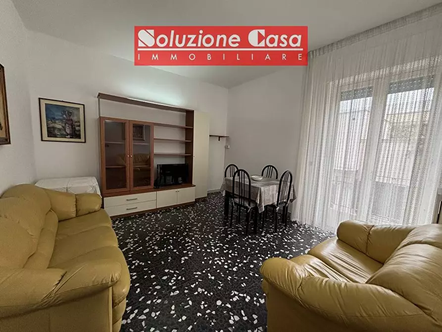 Immagine 1 di Appartamento in vendita  in via Castellammare a Canosa Di Puglia