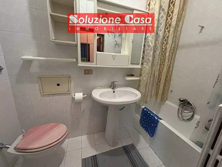 Immagine 3 di Appartamento in vendita  in via Castellammare a Canosa Di Puglia