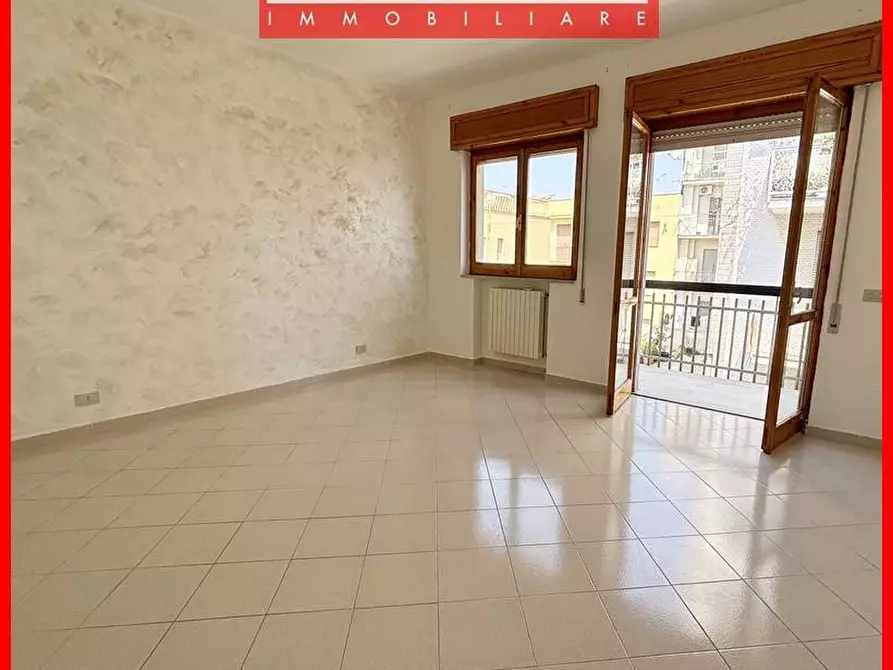 Immagine 5 di Appartamento in vendita  in via Buccari a Canosa Di Puglia