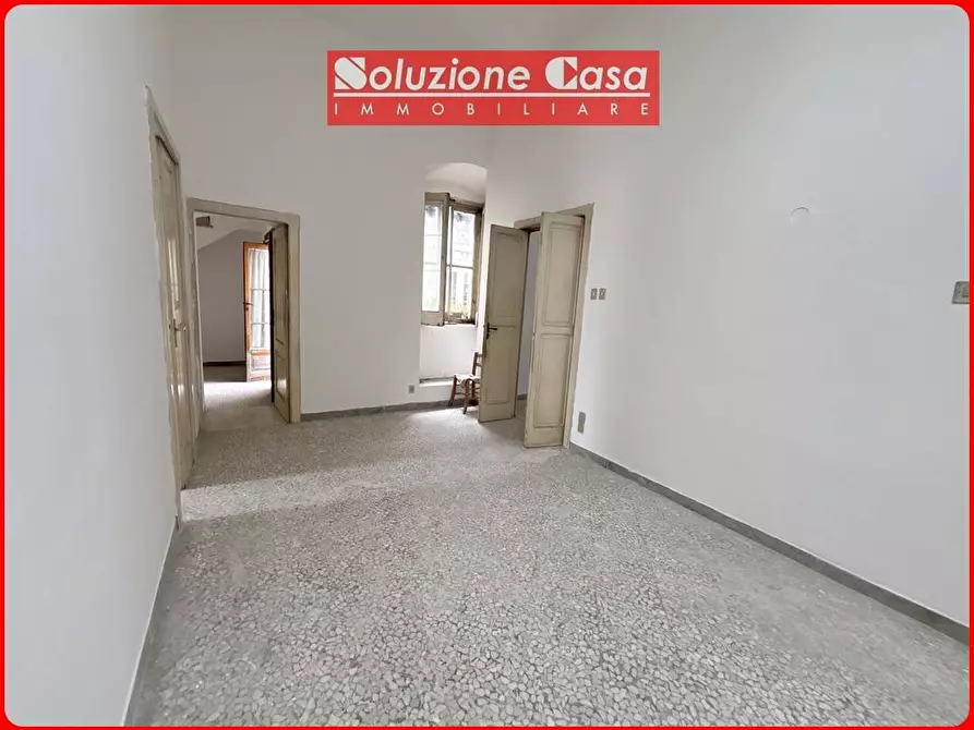 Immagine 3 di Appartamento in vendita  in via Kennedy a Canosa Di Puglia