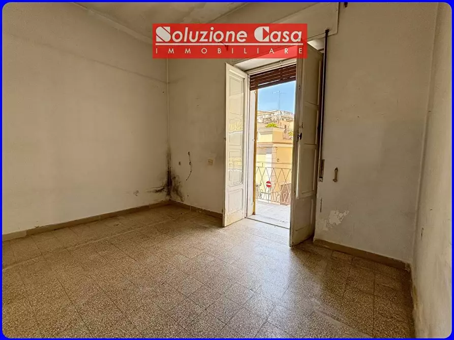 Immagine 4 di Casa indipendente in vendita  in via Orsini a Canosa Di Puglia