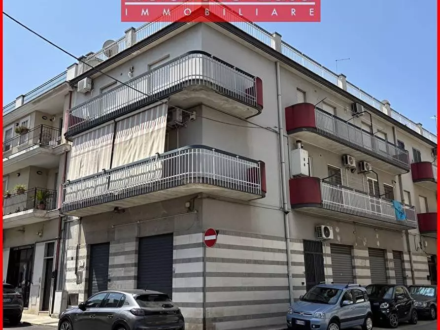 Immagine 1 di Appartamento in vendita  in via Buccari a Canosa Di Puglia