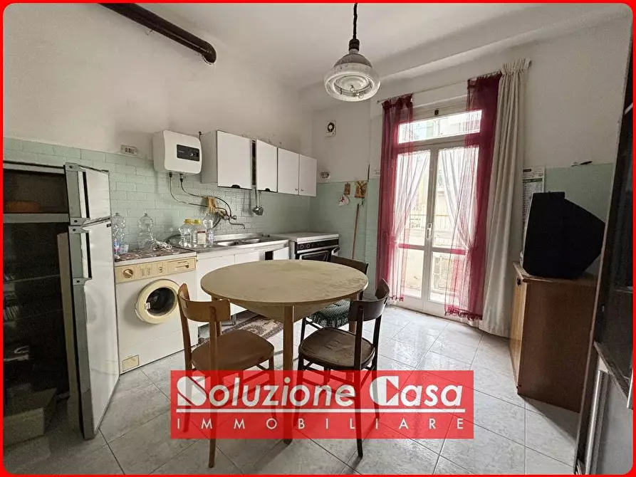 Immagine 5 di Appartamento in vendita  in via Redipuglia a Canosa Di Puglia