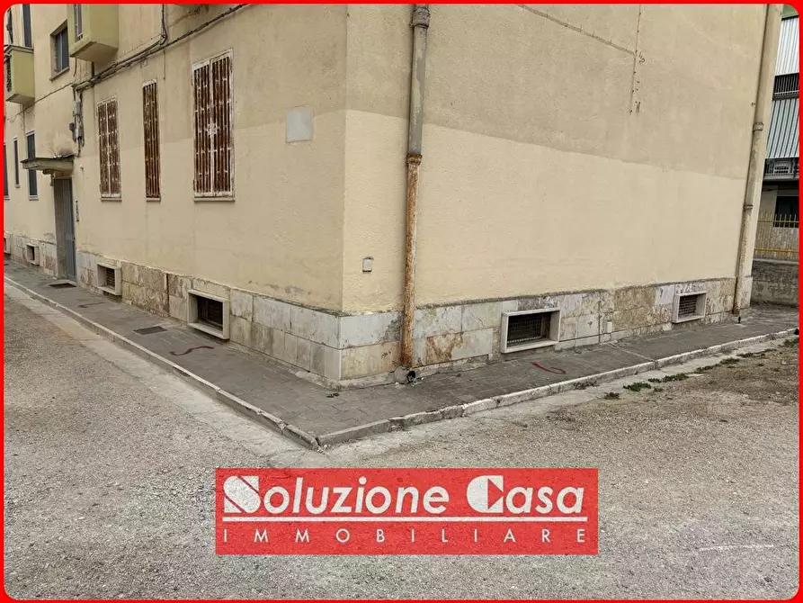 Immagine 7 di Appartamento in vendita  in via Redipuglia a Canosa Di Puglia