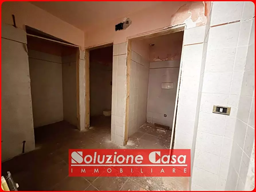 Immagine 4 di Box auto in vendita  in via Carlo Pisacane 6 a Canosa Di Puglia