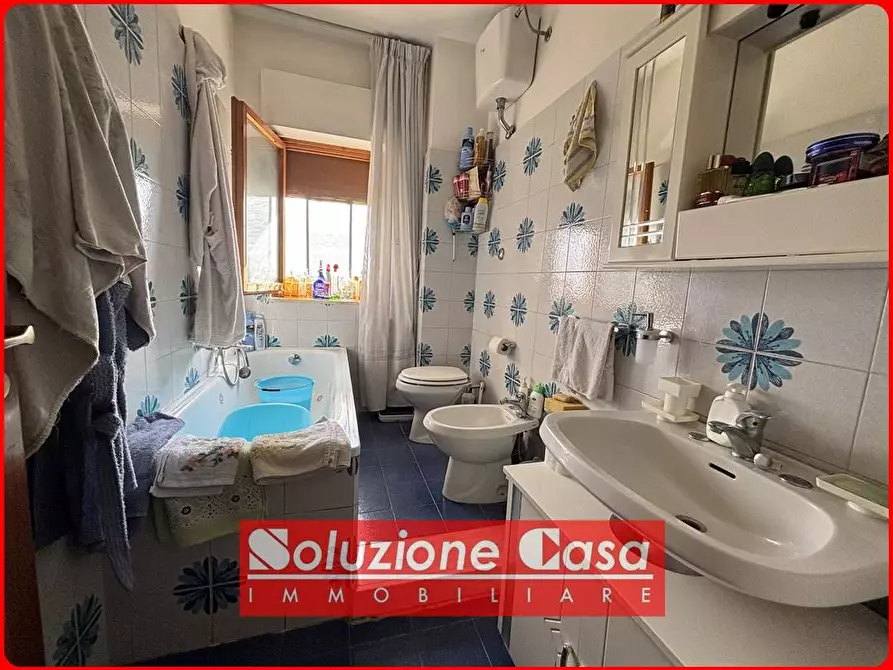 Immagine 6 di Appartamento in vendita  in via Giovanna D'arco 4 a Canosa Di Puglia