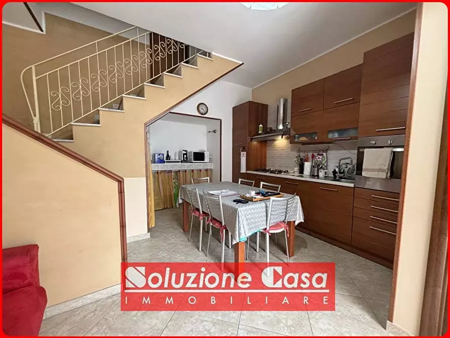 Immagine 4 di Casa indipendente in vendita  in Via Ronco De Giosa 3 a Canosa Di Puglia