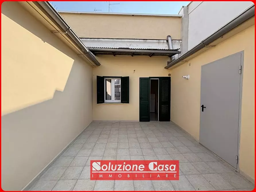 Immagine 10 di Casa indipendente in vendita  in via Kennedy a Canosa Di Puglia