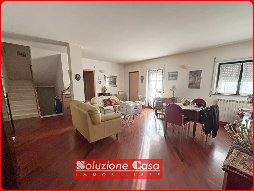 Immagine 4 di Villa in vendita  in VIA AVIER. FRANCESCO IACOBONE a Canosa Di Puglia