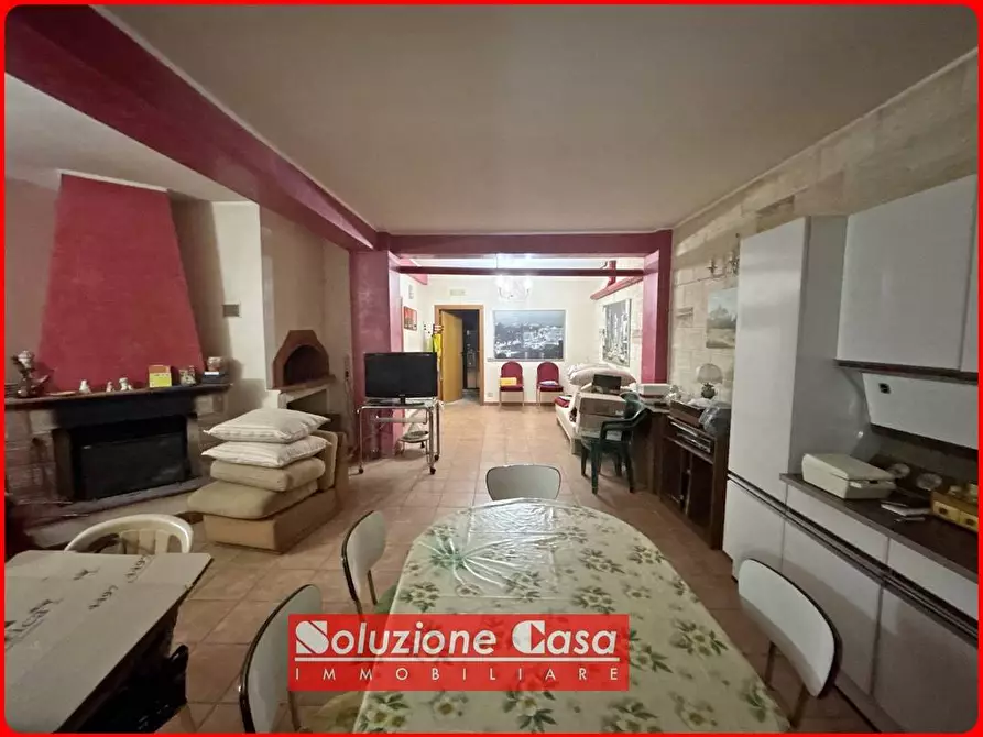 Immagine 12 di Villa in vendita  in VIA AVIER. FRANCESCO IACOBONE a Canosa Di Puglia