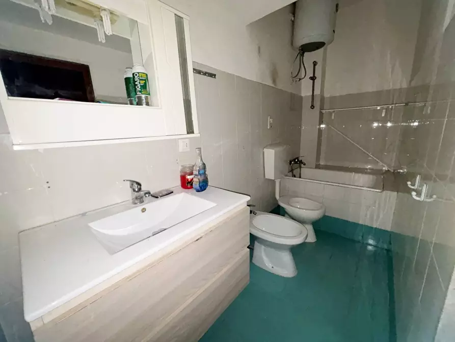 Immagine 6 di Appartamento in vendita  in via Francesco Crispi a Canosa Di Puglia