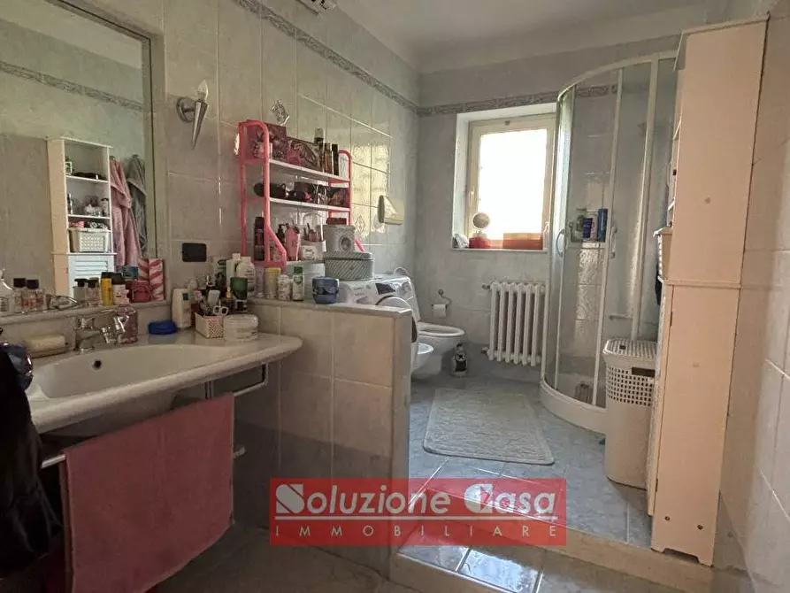 Immagine 6 di Appartamento in vendita  in via Corsica a Canosa Di Puglia