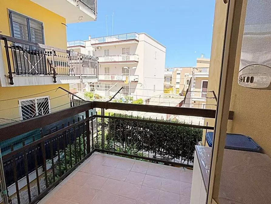 Immagine 9 di Appartamento in vendita  in via Corsica a Canosa Di Puglia