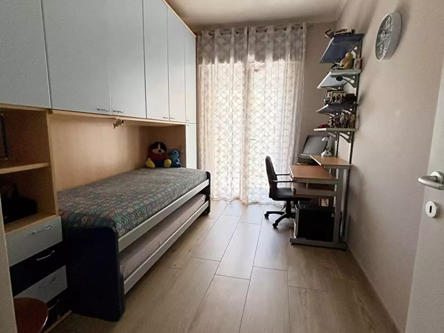 Immagine 8 di Appartamento in vendita  in via Corsica a Canosa Di Puglia