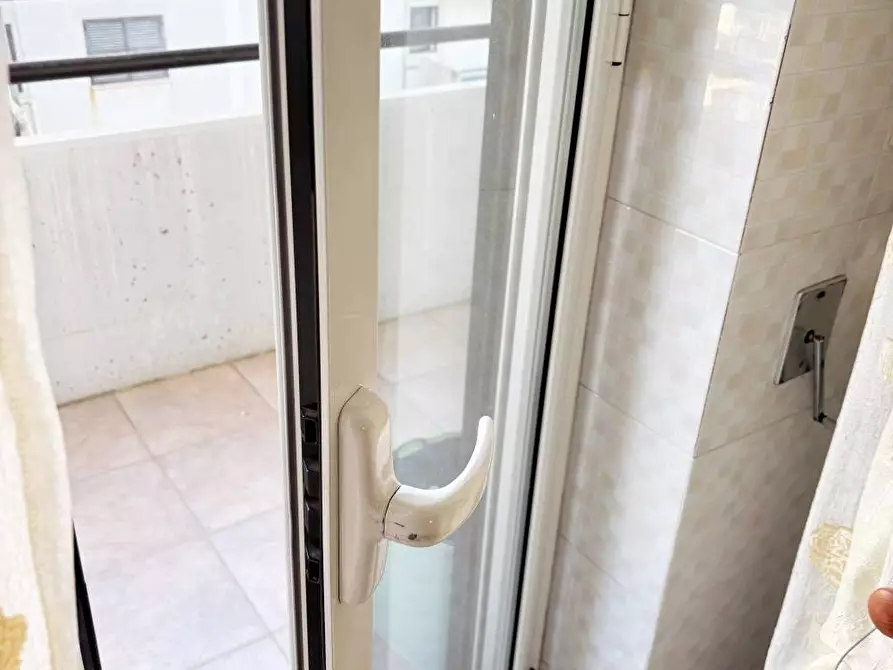 Immagine 5 di Appartamento in vendita  in via Ten. Corradini 37 a Canosa Di Puglia