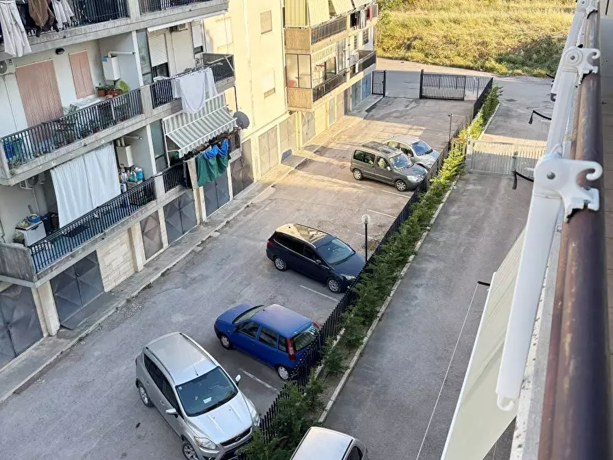 Immagine 7 di Appartamento in vendita  in via Ten. Corradini 37 a Canosa Di Puglia