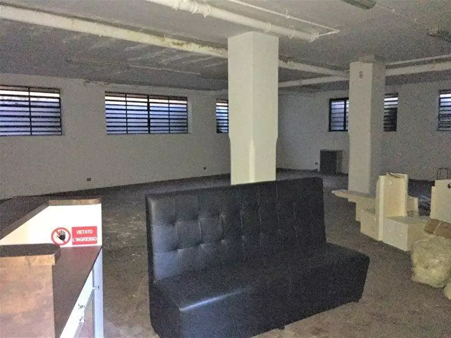 Immagine 5 di Magazzino in affitto  in PIAZZA PLEBISCITO 2 a Busto Arsizio
